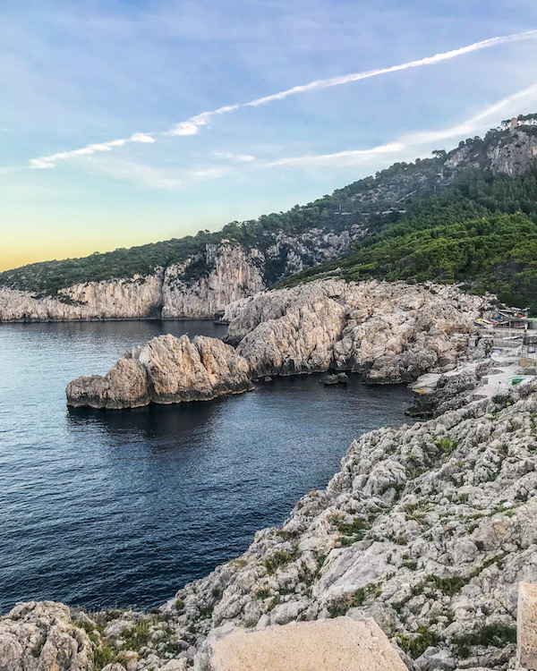 faro di punta carena capri strand