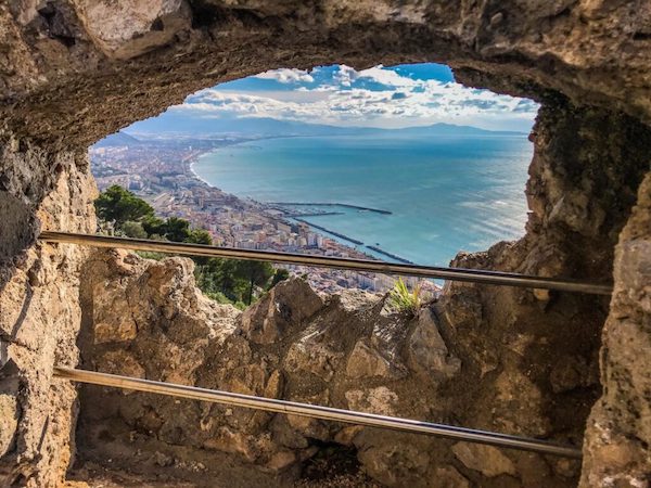 uitzicht castello arechi salerno